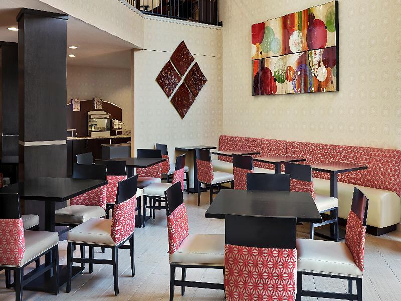 拿坡里市中心第五大道智选假日酒店 North North Naples 外观 照片